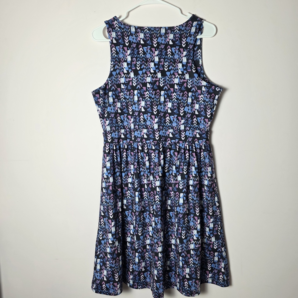 Woolrich Fit & Flare Dress Medium Navy Abstract Print Sleeveless V Neck Summer - Picture 2 of 4
